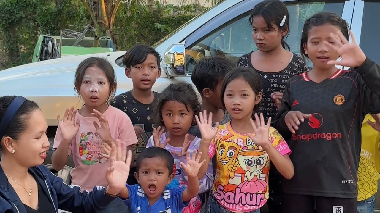 ថ្ងៃនេះហេនច្រៀនបទកំសត់ទៀតហេីយ🥹#vlog @Sorphorn1999 