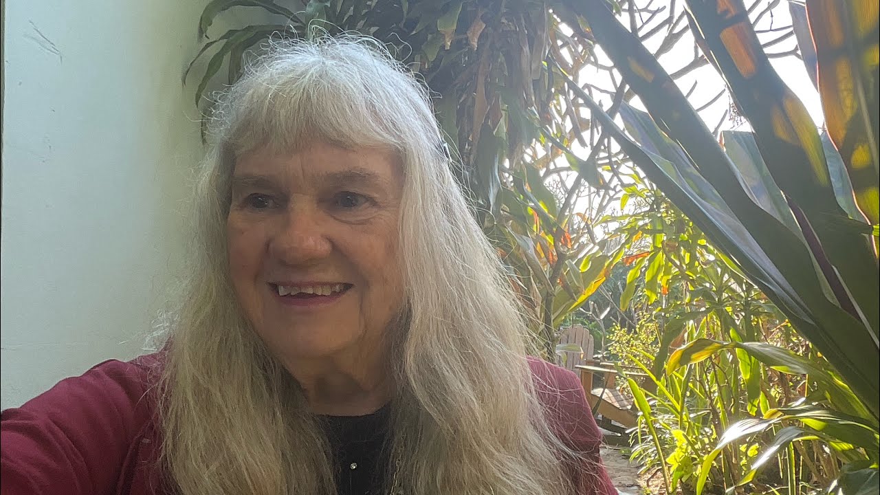 Odd Gets Odder @lindahoward3894  Mark 1:6 #lindahoward  #lindaghoward 