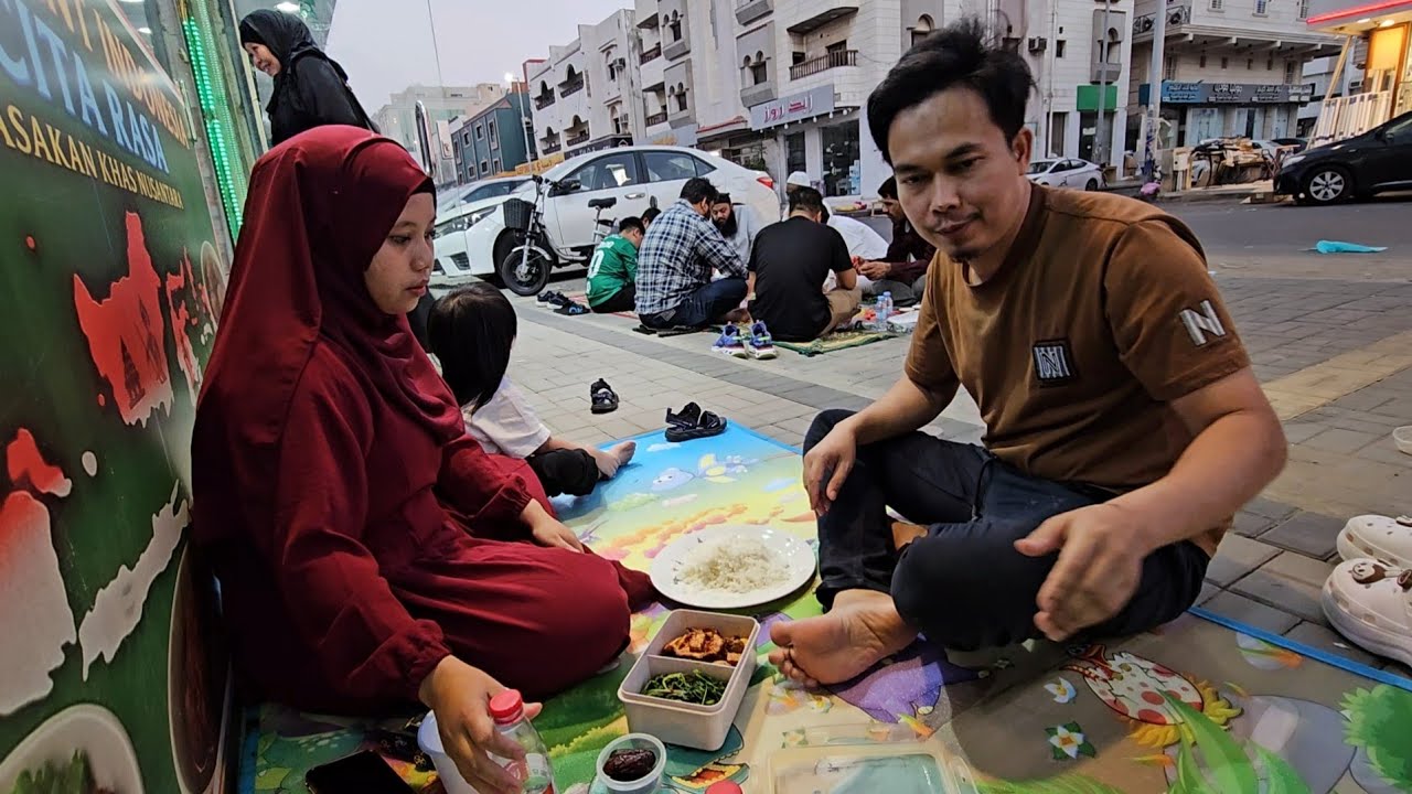 BUKA PUASA KELIMA DI ARAB SAUDI