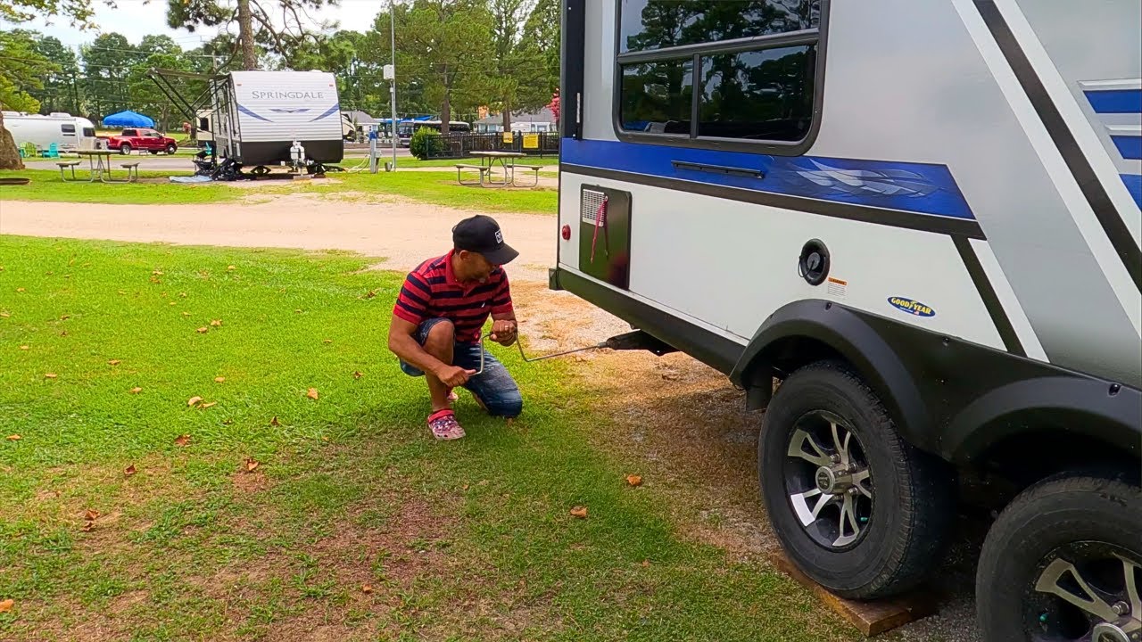 Cómo Preparar tu Casa Rodante o RV cuando llegas a un Camping o Campground