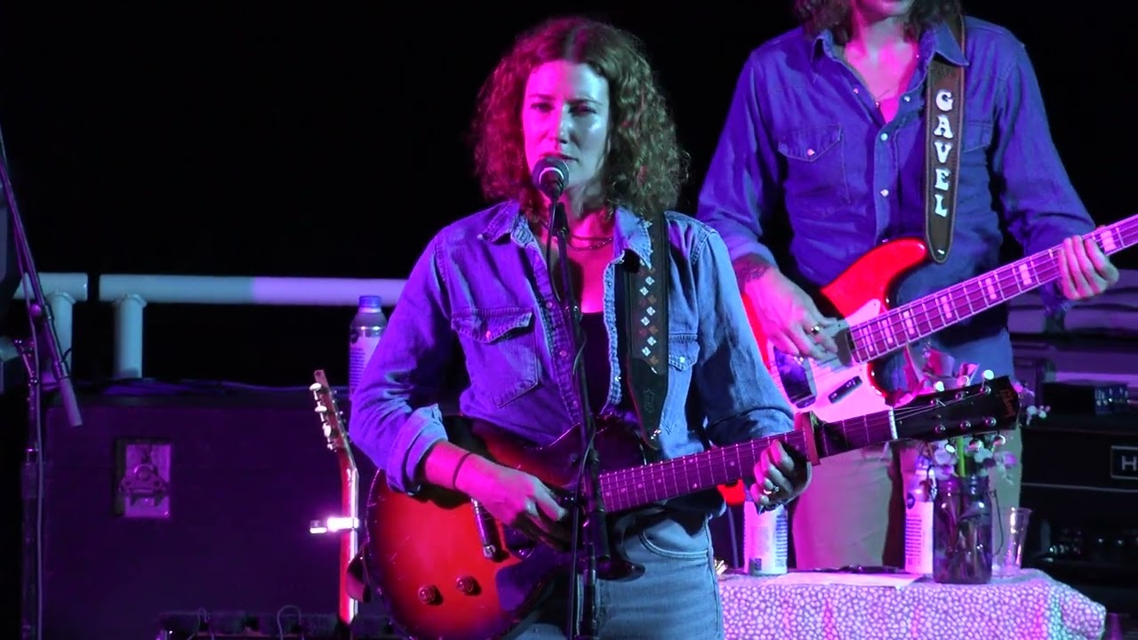 Kathleen Edwards 2022-08-24 Haddon Heights "Hard On Everyone"