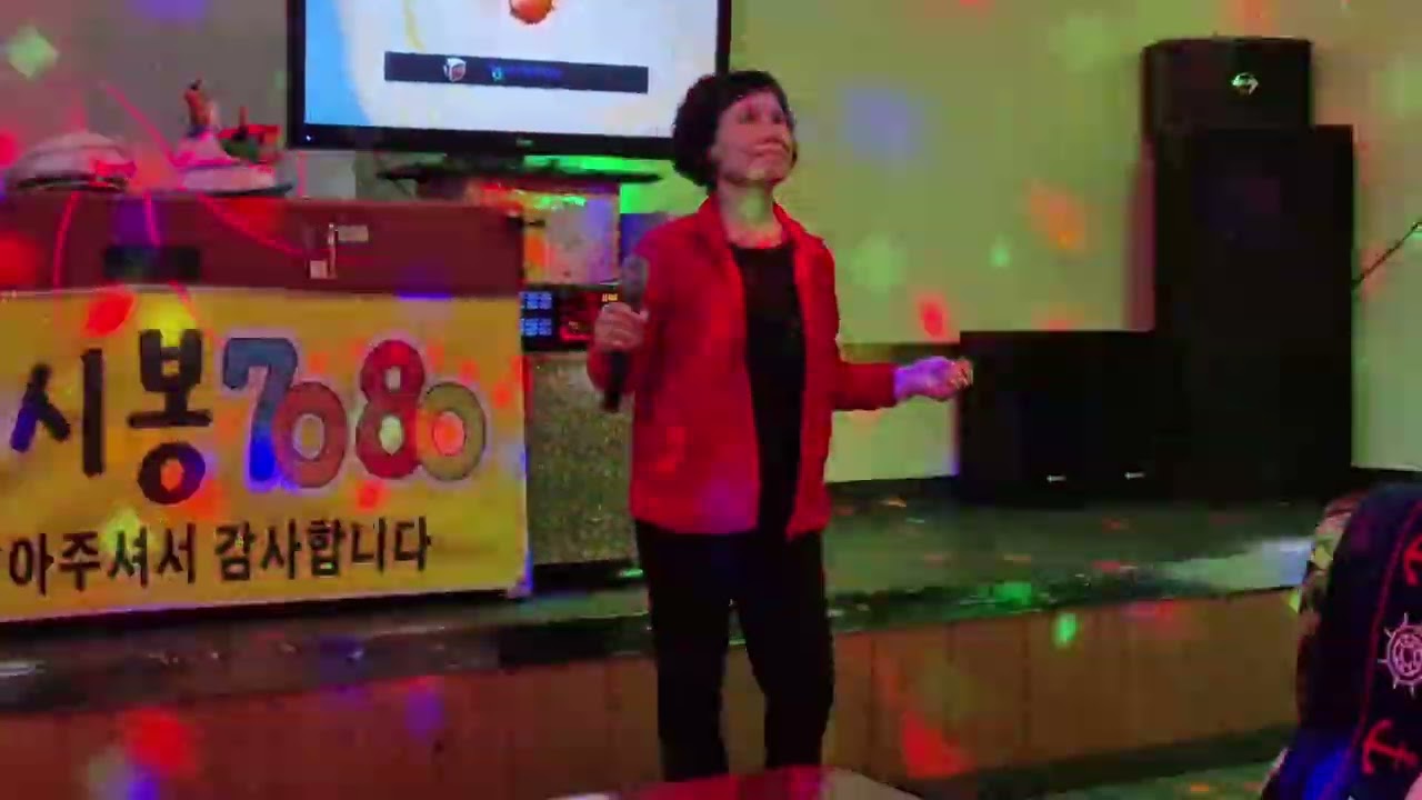 # 안영순 살아있는 가로수(원곡 이미자)청도 라이브카페 ❤️