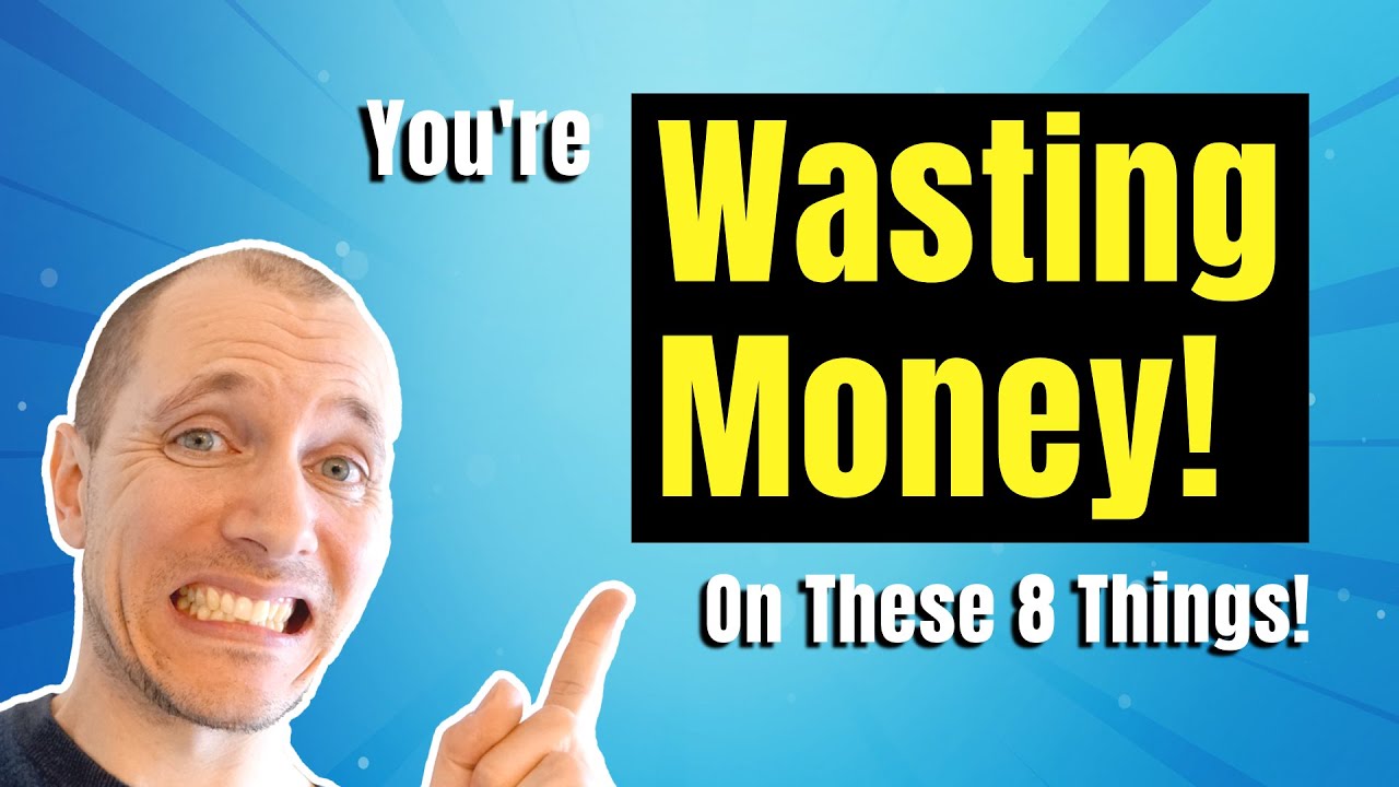 New Bloggers SHOULDN'T Spend Money On This! (8 Things)