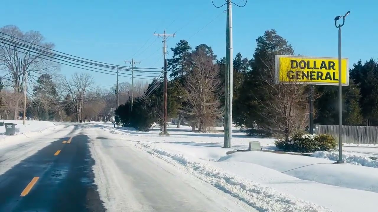 عوام گھروں میں قید برفباری کے بعد روڈوں کی حالت سفر محال Road conditions are impassable after snow