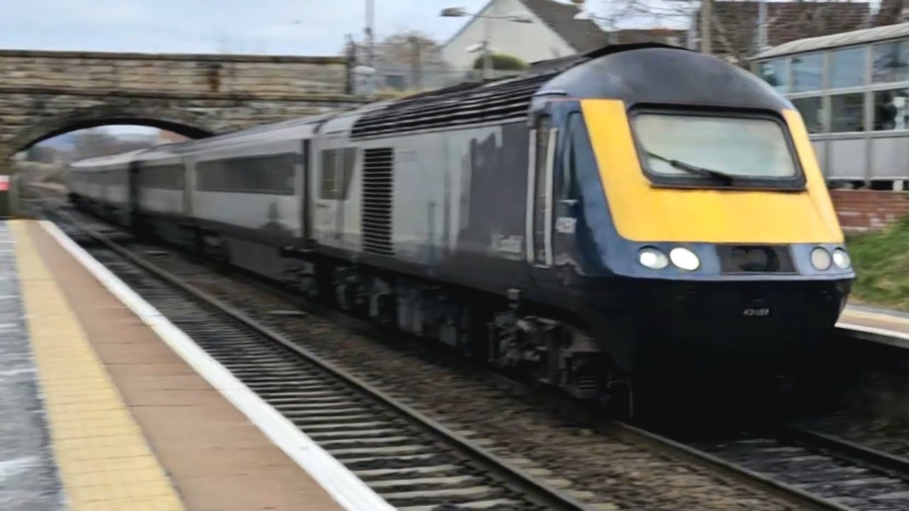 Scotrail Inter7City Passing South Gyle