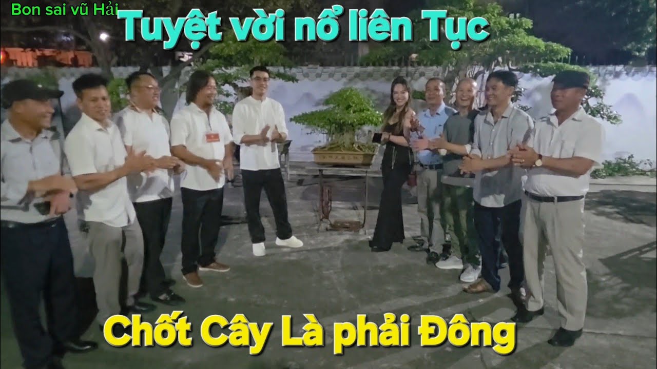 Triển lãm buổi tối mà chốt liên tục xin Chúc mừng Tất cả AE