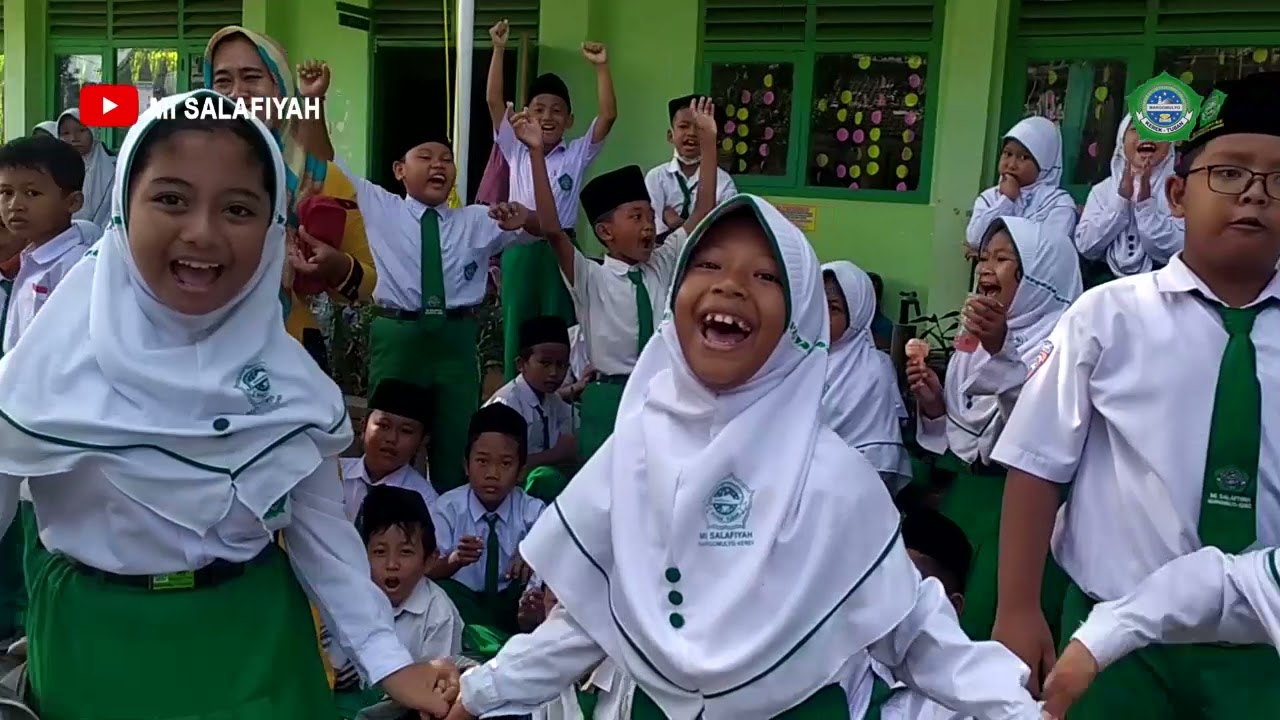 CLASMEETING 2022 | LOMBA SARUNG & KAOS ESTAFET | MI SALAFIYAH MARGOMULYO