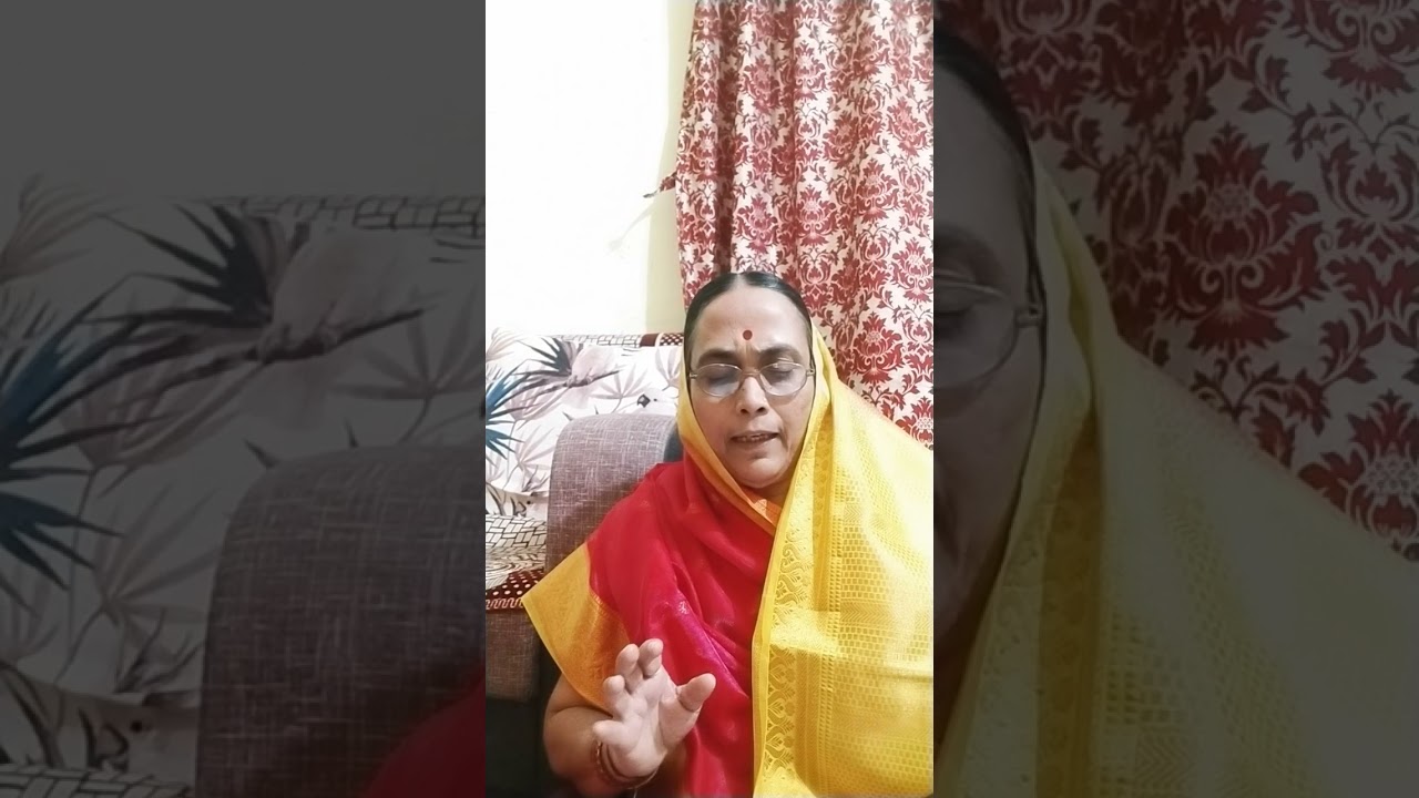 सुंदर गीत ऐका तर खरं स्वतः लिहिलेले व गायलेले..भोले तेरे मंदिर में मुझे हर दिन आना है..🙏