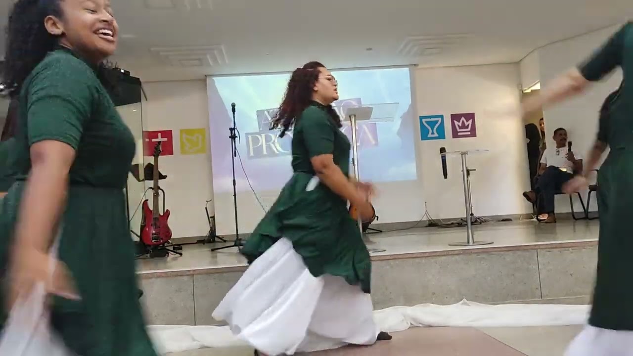 Escola sabedoria,, coreografia, morada da serra 
