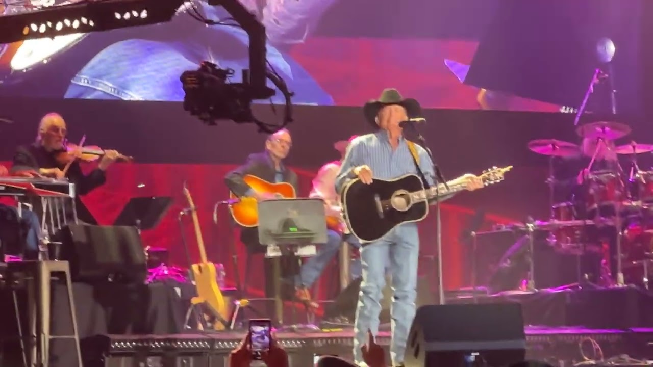George Strait 2024 - Nobody in his right mind would've left her