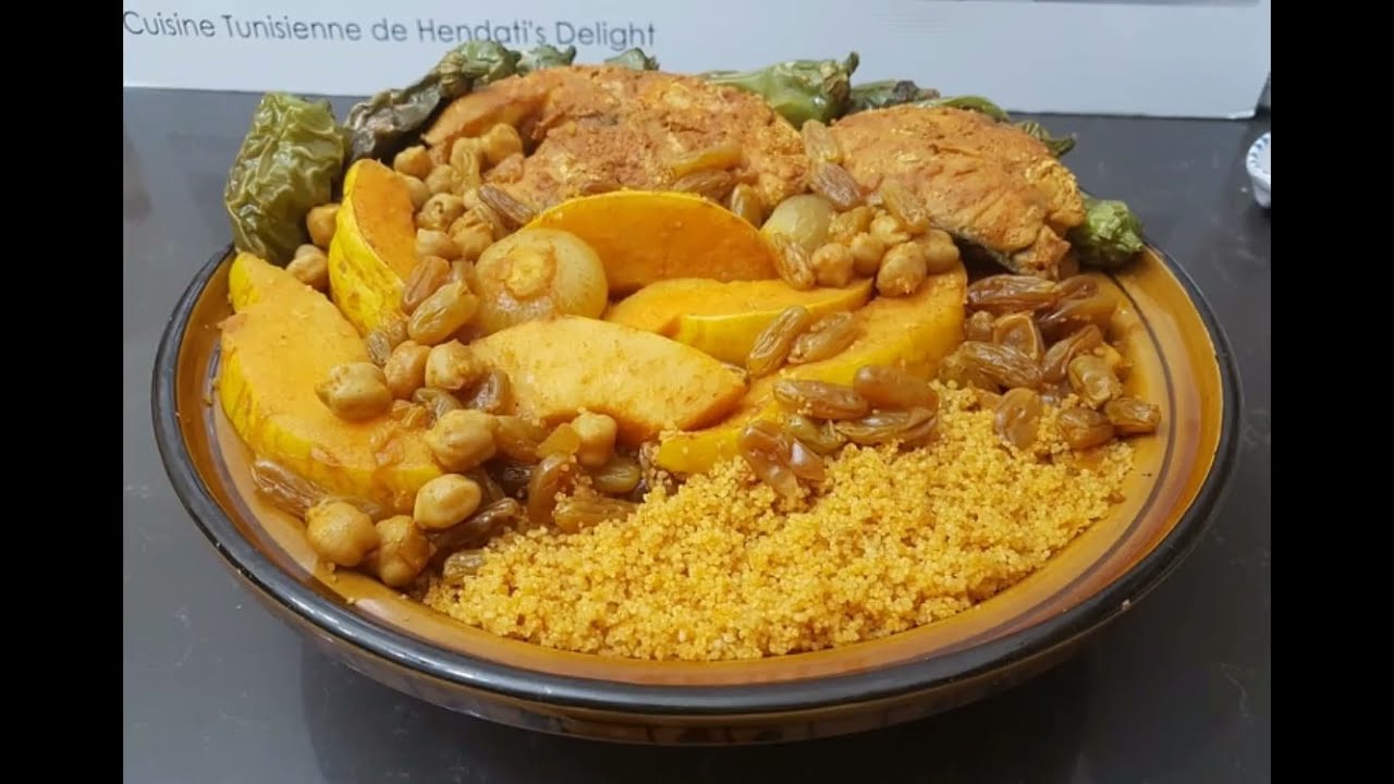 Couscous au poisson, coing et raisin  كسكسي بالحوت والسفرجل والزبيب وصفة تونسيّة زمنيّة