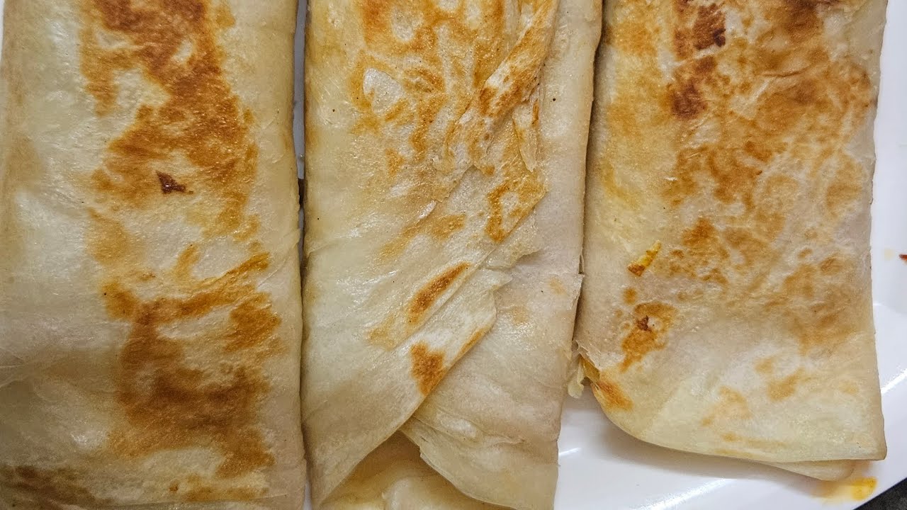 Ramadan special Chicken Cheese Frankie 😋 quick and easy recipe 