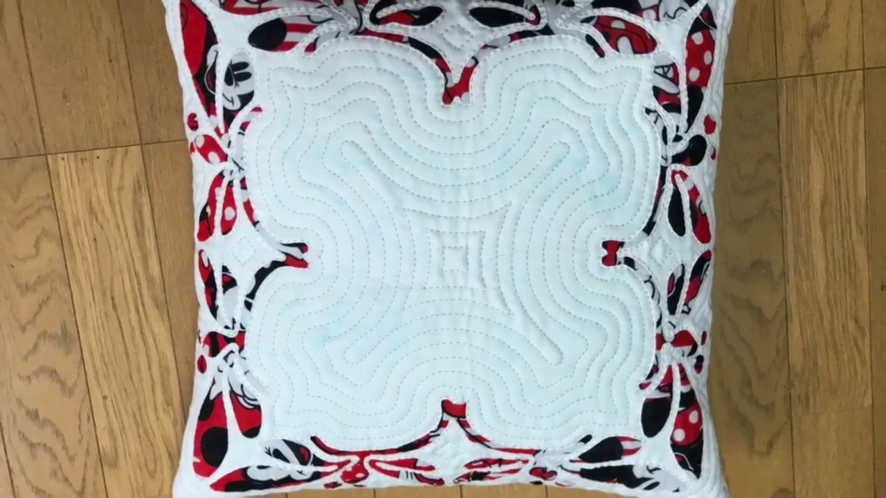 キルト蜻蛉クッション