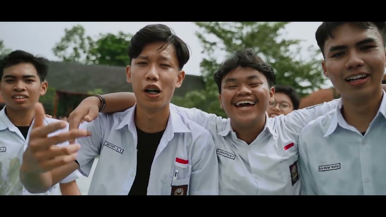 Catatan Akhir Sekolah | SMAN 8 BANDUNG