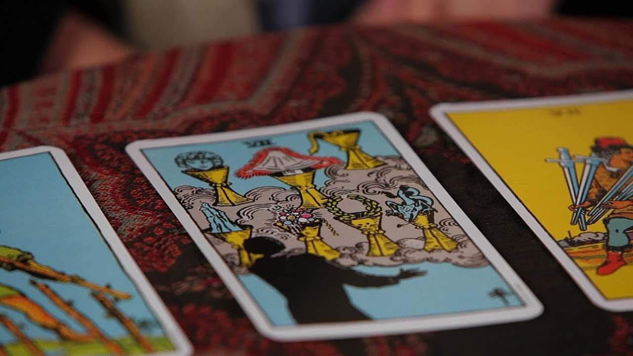 How to Read the Sevens | Tarot Cards