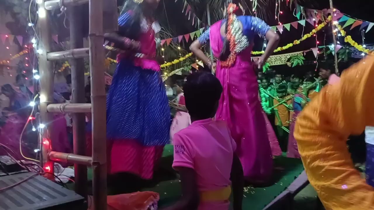 Paluguralla song Sri Durga malleswara swamy kolatam 