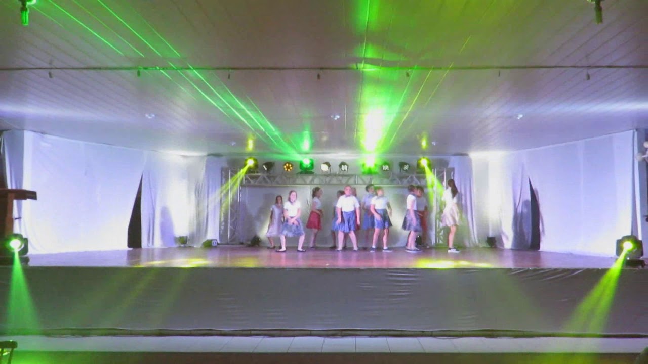 6º A - De volta aos anos 60 (Festival de Dança 2019)