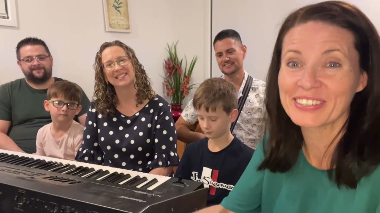 Sabbath Singalong #237 | Kristijan, Kristie, Caleb & Ari Sipec, Joe Tyler & Sandra Entermann