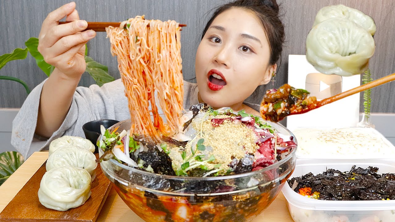 MUKBANG) 대왕 물회+왕만두! 국수에 밥까지 말아서 먹방🐠 회+해산물 듬뿍! MULHOE(cold raw fish soup) ASMR EATING SHOW