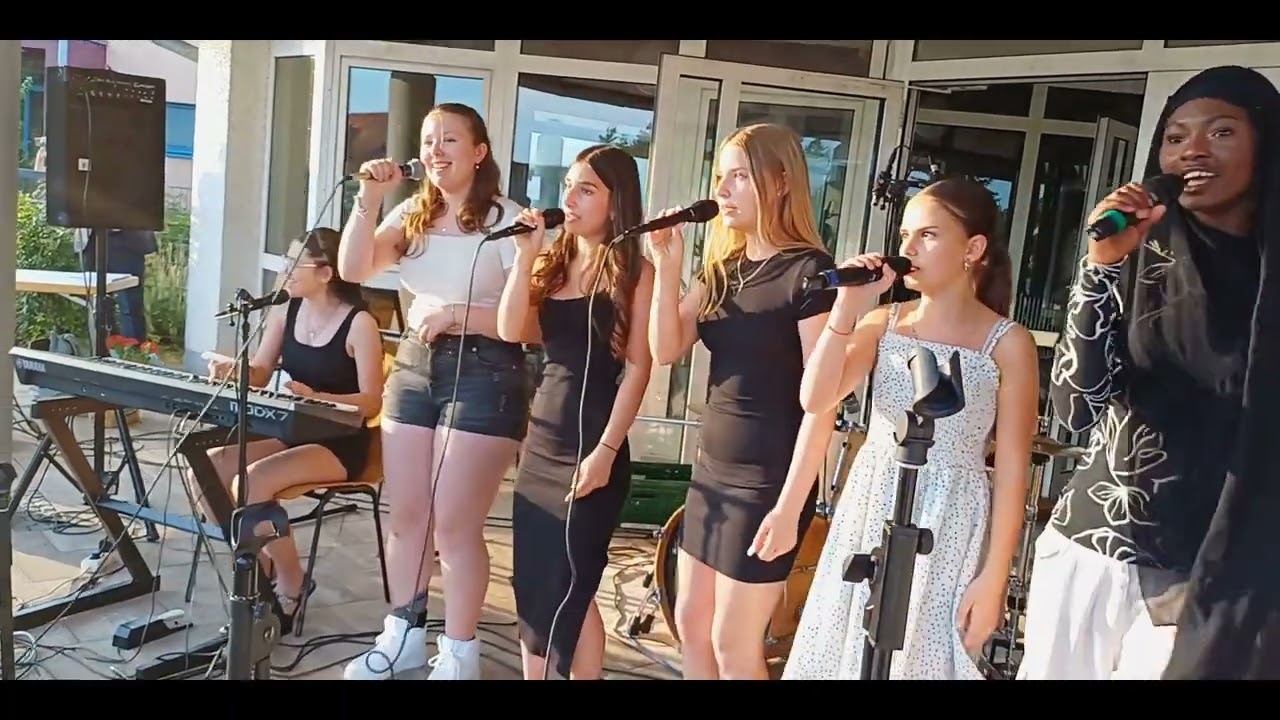 Schulband Kümmerbruck 2024 live  - Never gonna give you up