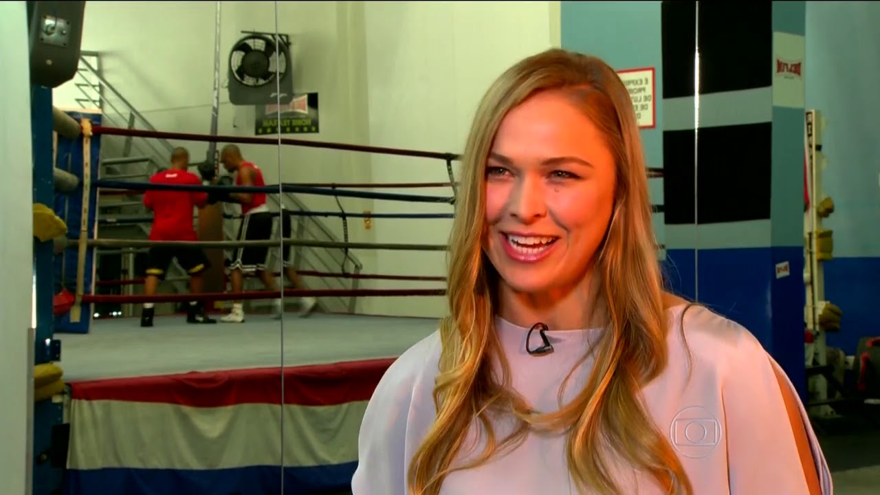 Ronda Rousey na Academia Delfim