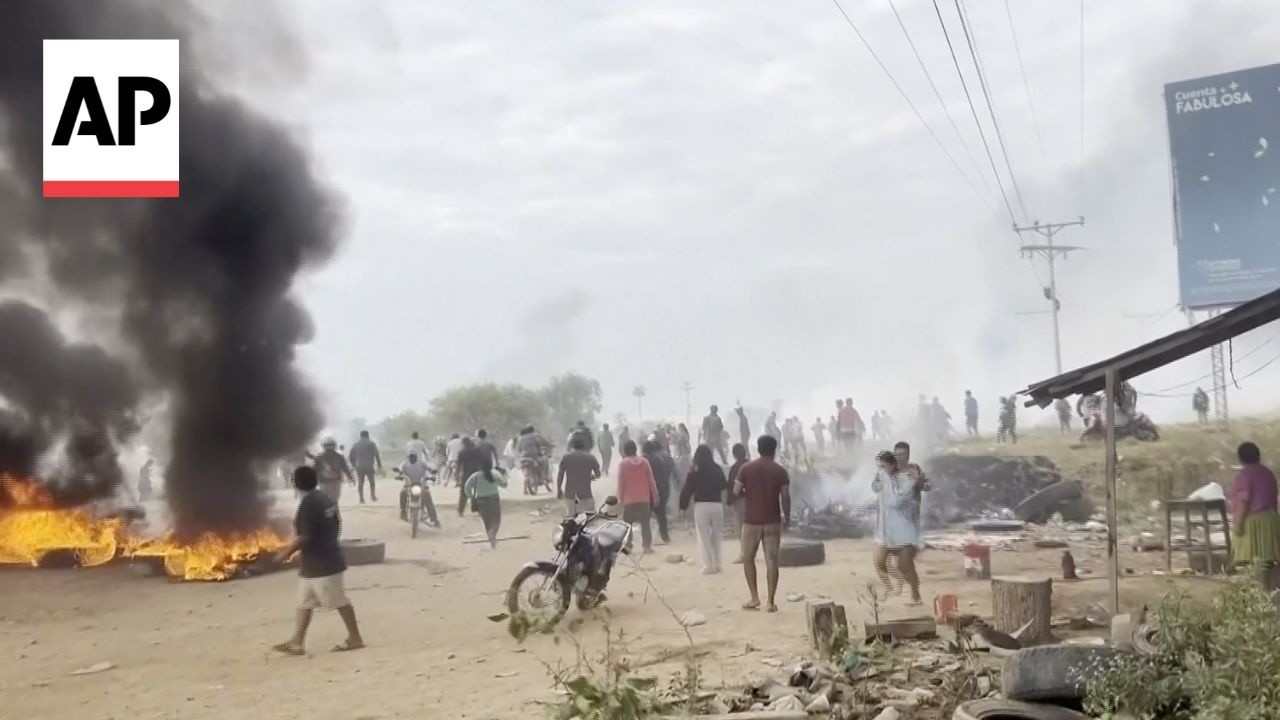 Police fail to clear strategic highway in Bolivia after 36 days of protests