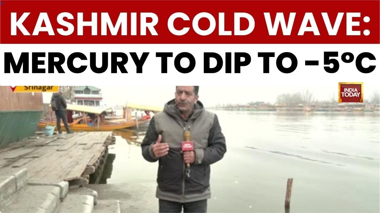 Cold Wave Intensifies in Kashmir Valley After Snowfall; Met Dept Predicts Temperature Drop