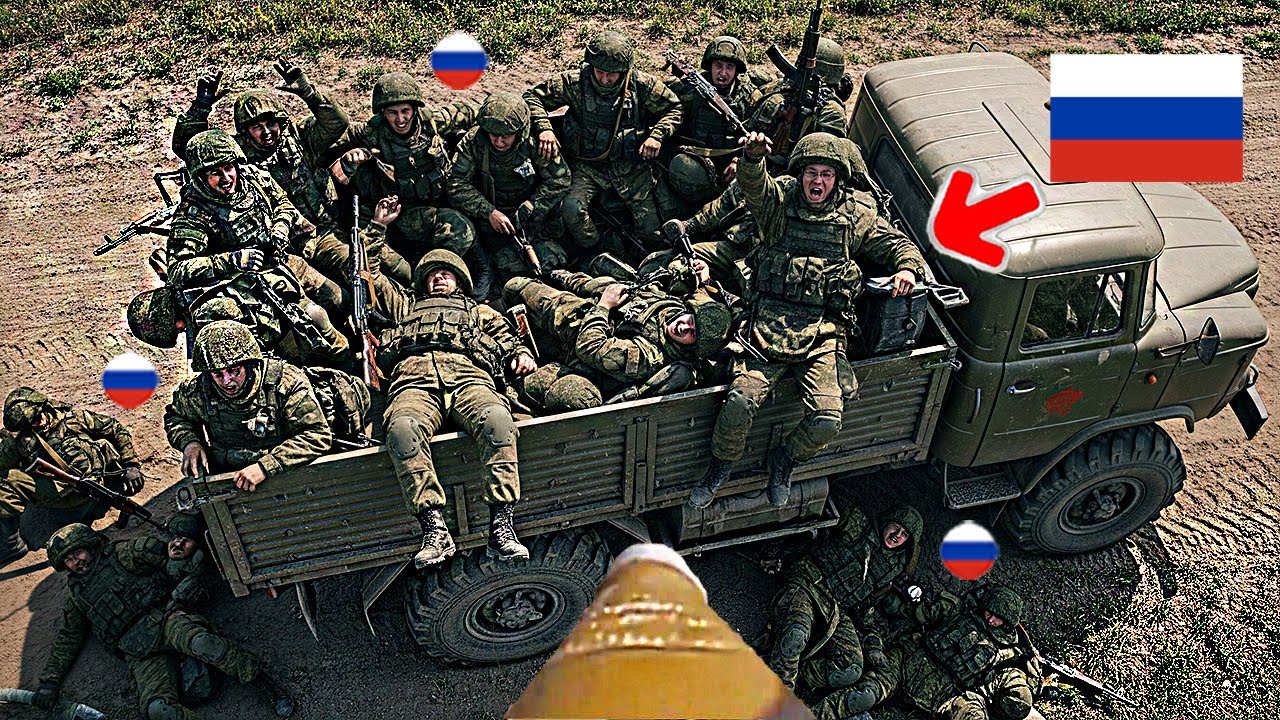Украинский дрон FPV «Азов» уничтожил российский грузовик с солдатами! | В глубоком тылу России