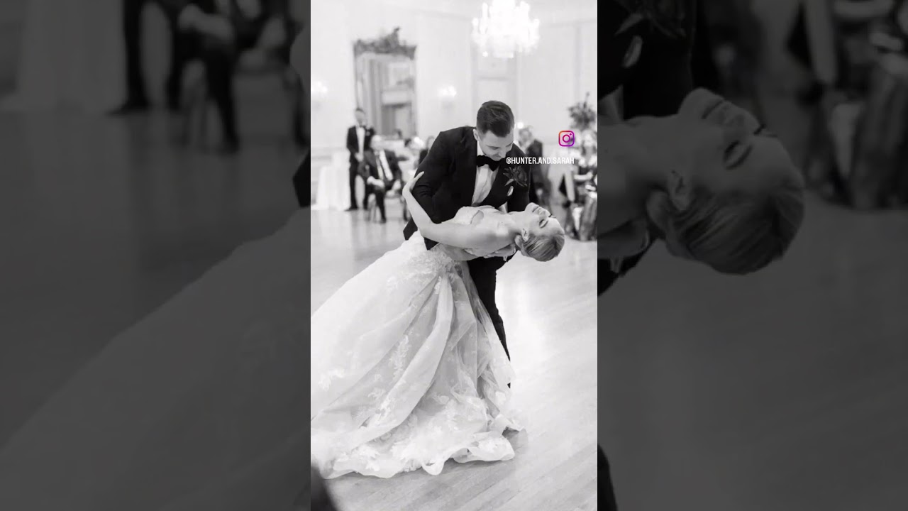Some of Our Favorite Black & White Wedding Reception #moments 🖤 #weddingphotography #photography