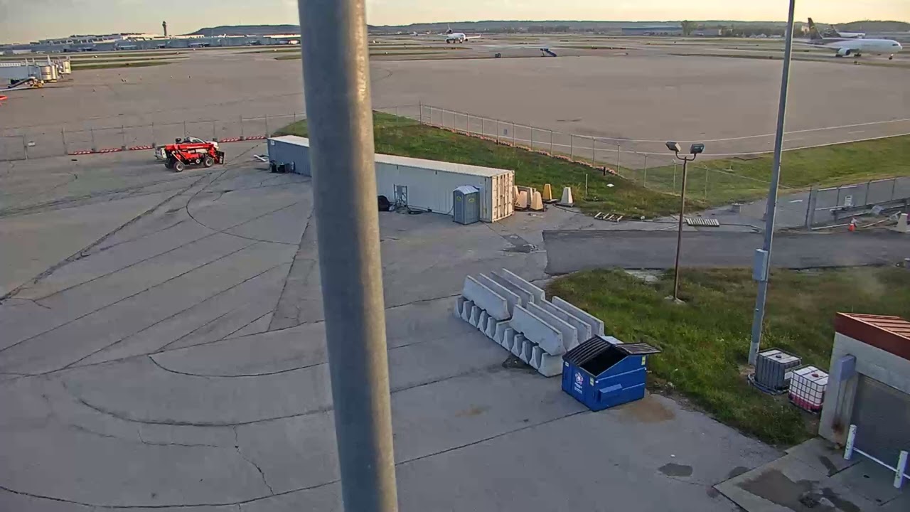RAW | Surveillance video shows UPS plane crash - Cargo ramp