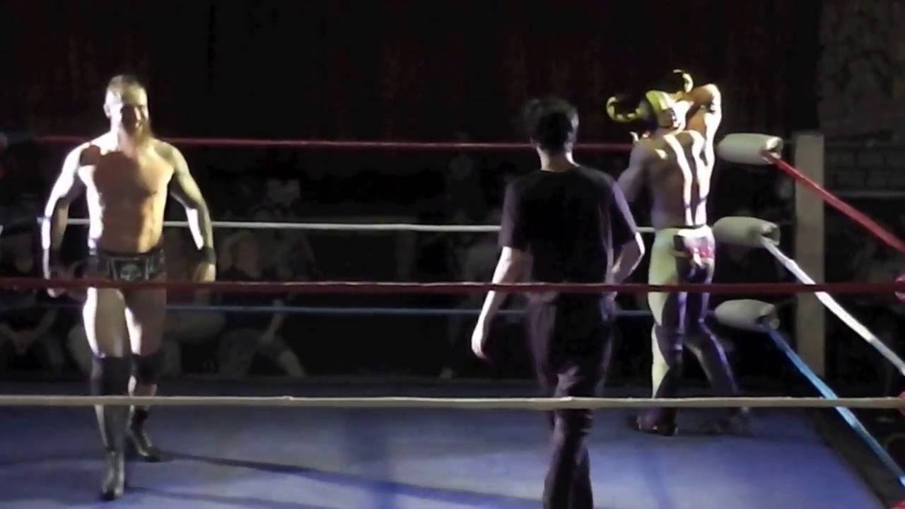 El Ligero vs Vitto Peru from Rhyl 31/8/2016 All Star Wrestling UK