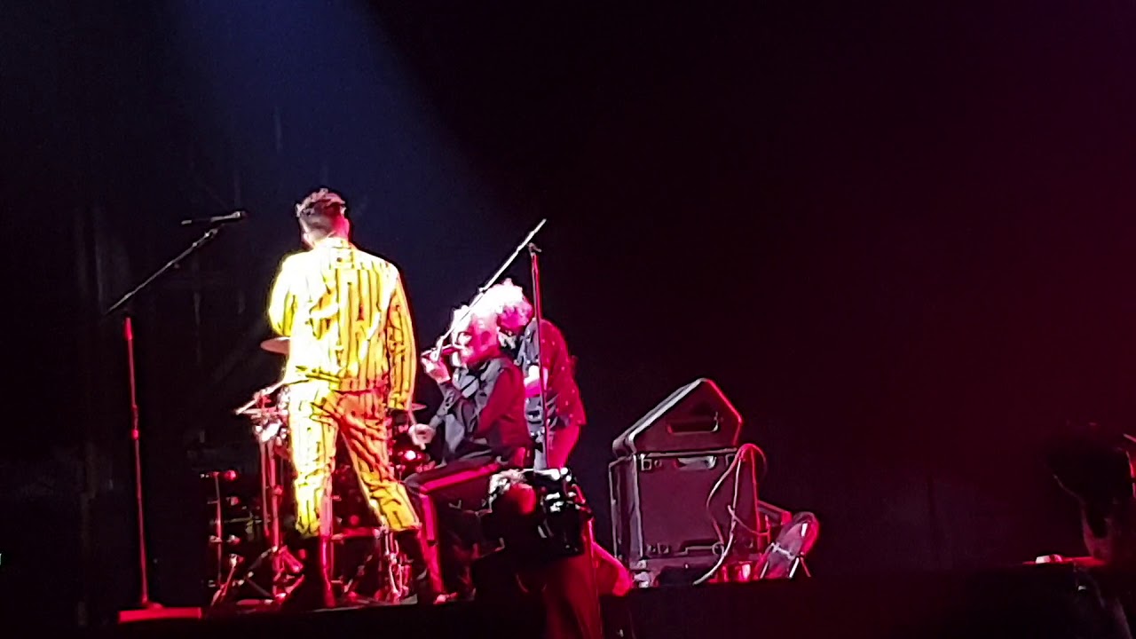 Queen + Adam Lambert - Under Pressure (Live in Seoul, The Rhapsody Tour 2020)