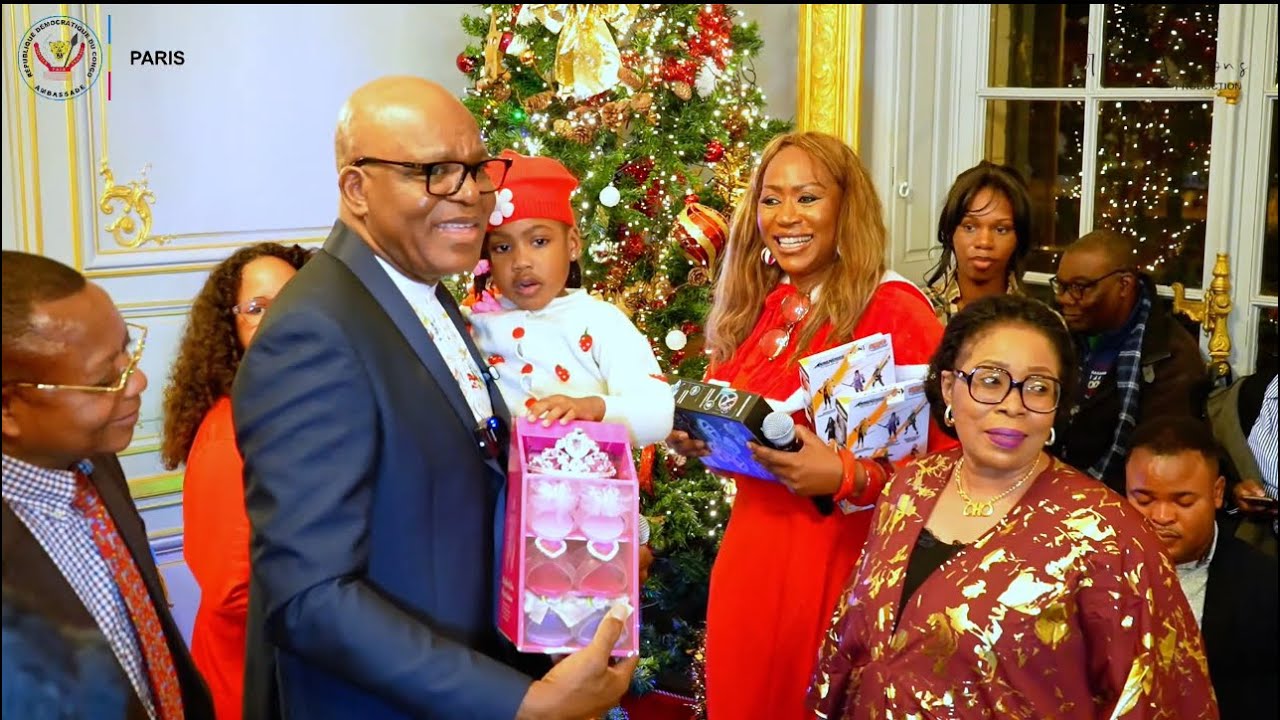 Fête de Noël des enfants à l’Ambassade de la RDC en France 