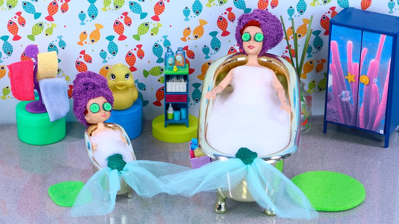 DAILY ROUTINE with THE LITTLE MERMAID | Luna's Toys and Dolls