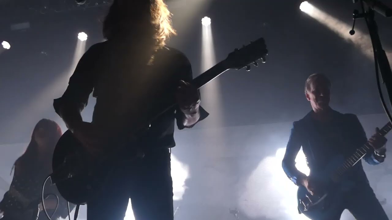 The Limiñanas Je rentrais par le bois    BB de Helling Utrecht (4/4)