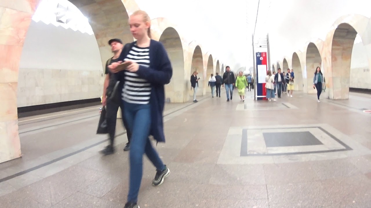 Станция метро 
