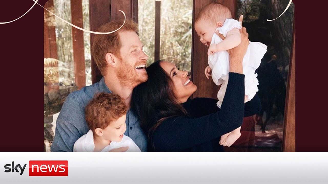 Harry and Meghan: First picture of Lilibet released