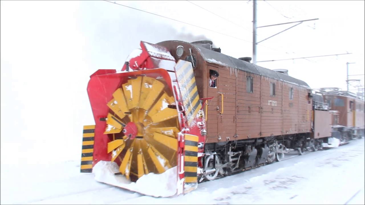 Dampfschneeschleuder RhB Xrot 9213  - Bernina
