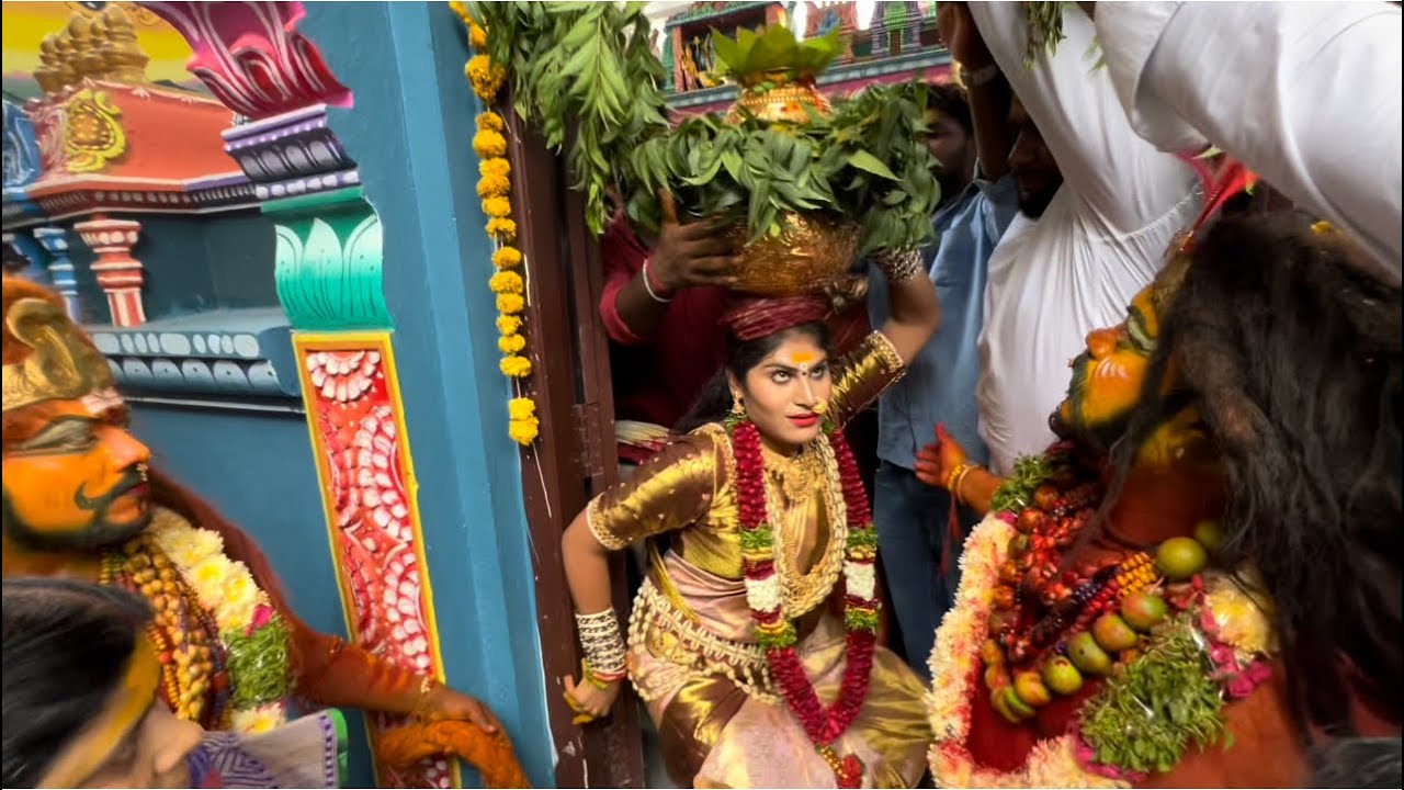 Golconda Bonalu 2022 | Bonam Bonam 2022 | Jogini Nisha Kranthi Bonam 2022 | Old City Bonalu 2022