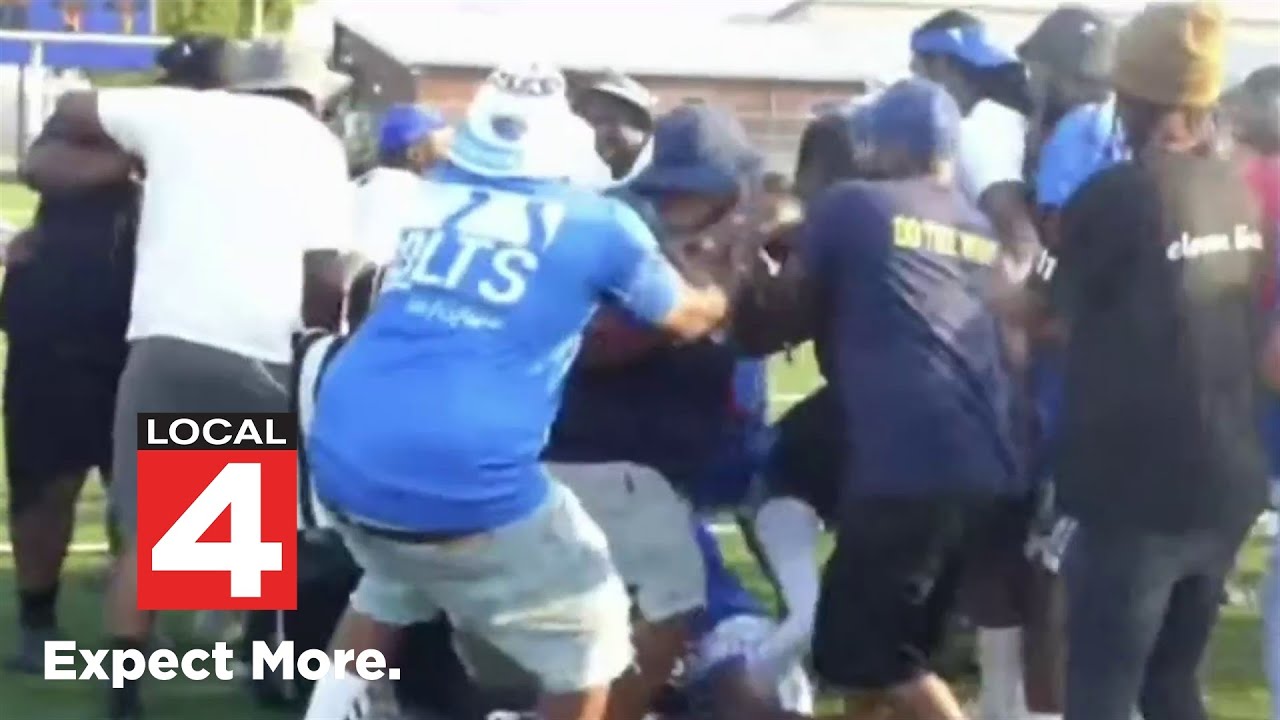 Detroit youth football coaches, referee suspended after fight at benefit game
