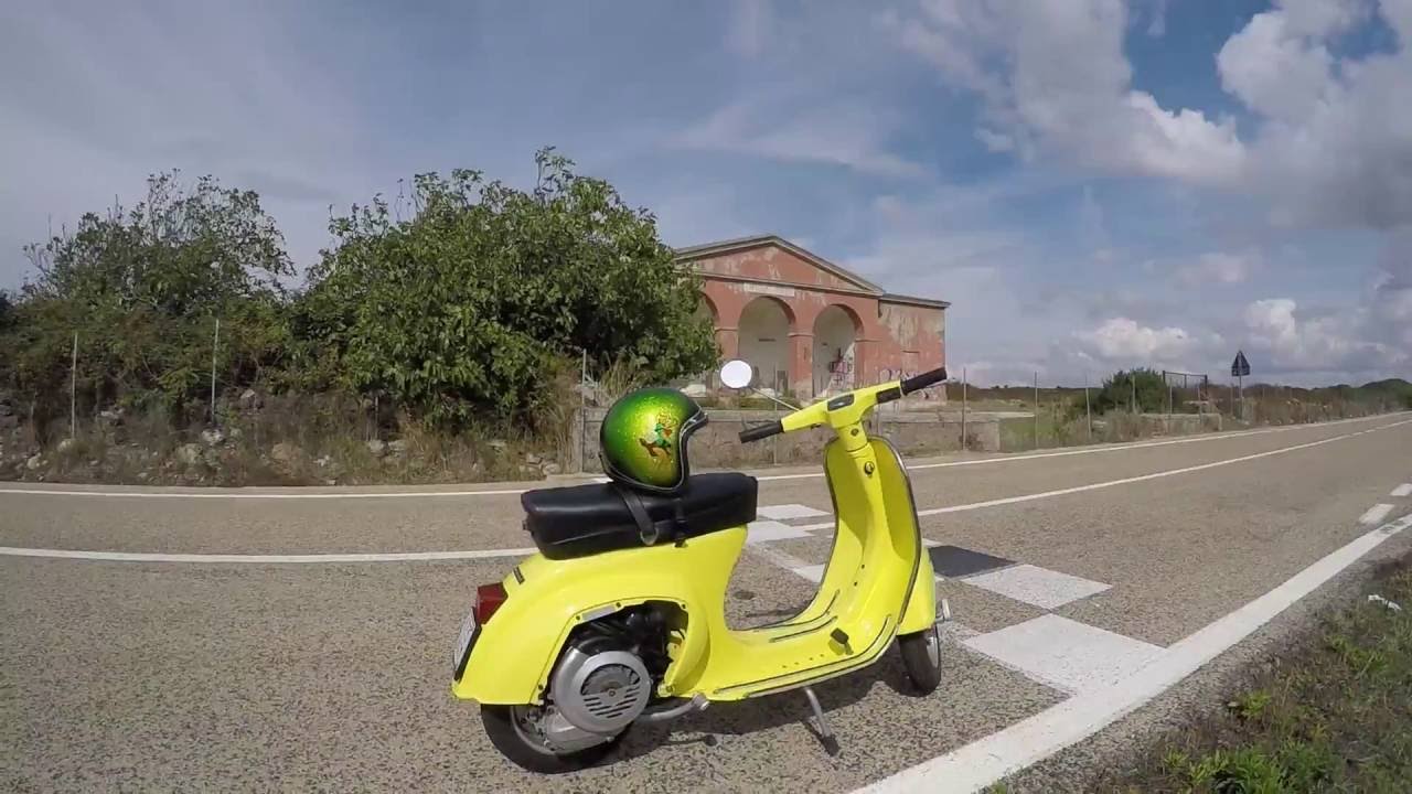 Vespa 102 Special - from the hill to the beach - OnBoard | GOPRO HERO4 Silver