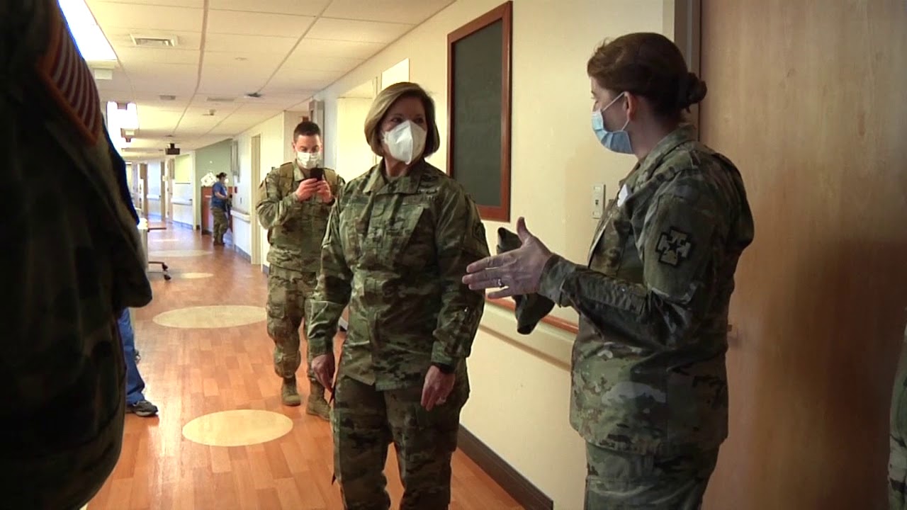 Lt. Gen. Laura Richardson visits Stamford Hospital