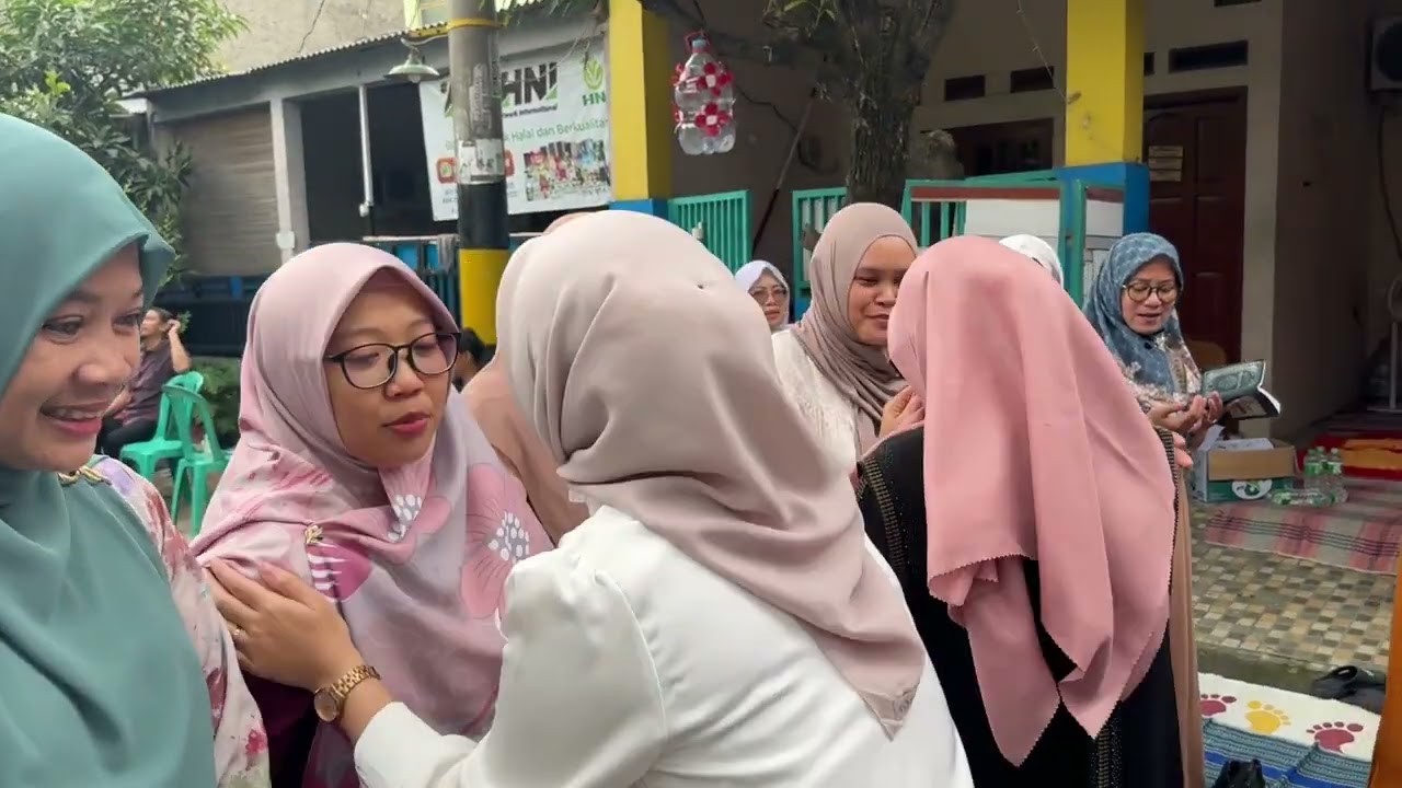Tasyakuran menjelang pernikahan Agung Dian
