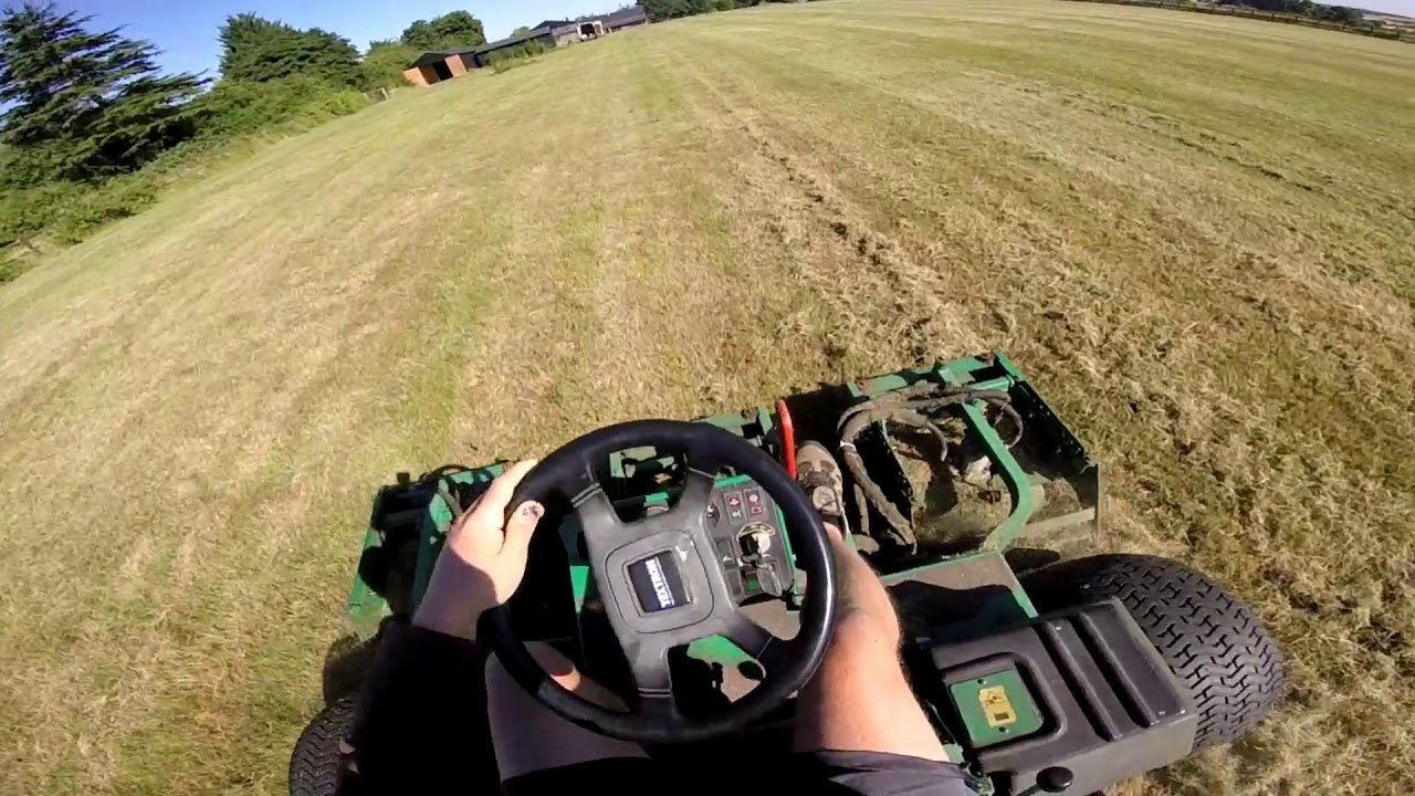Ransomes Mower cutting large lawn , Lawnmower start up and go pro action