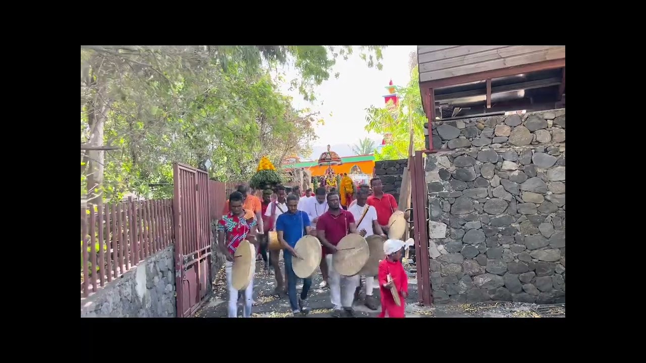 Fête karli chapelle TI marmaille le gol Saint-Louis dimanche 21 août 2022 sortie chariot dans le gol