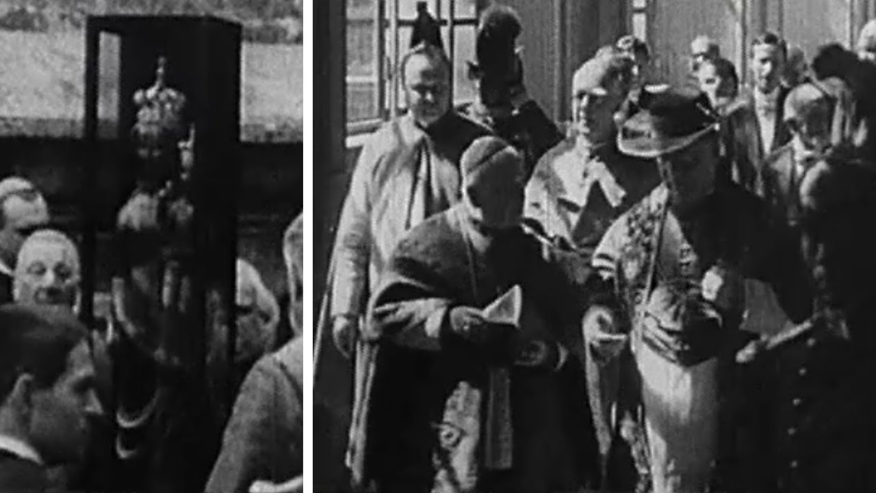 Madonna di Loreto benedetta e incoronata da S.S. Pio XI in Vaticano (1922)