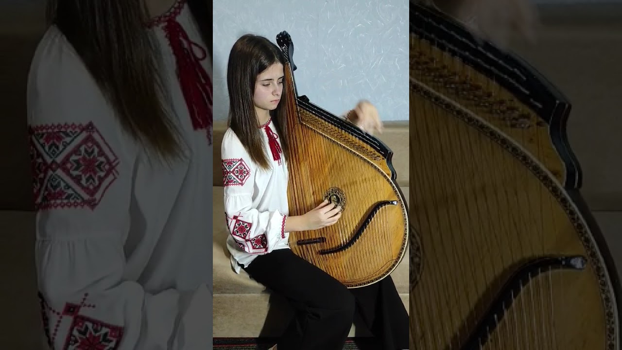 Мінкарська Заміра (III). Конкурс імені В.Комаренка