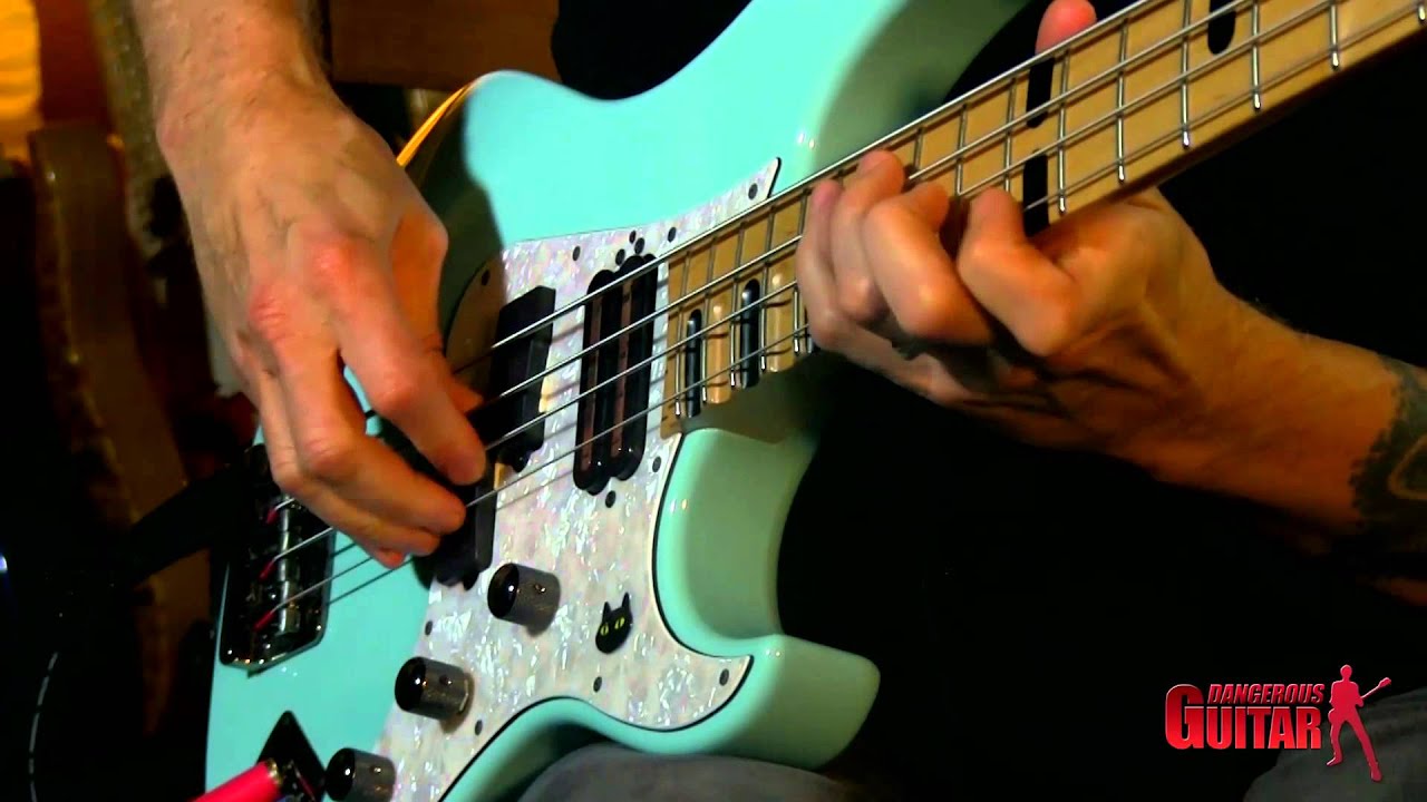 Billy Sheehan  Bass Guitar