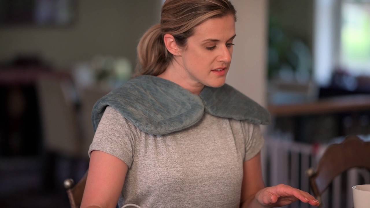 Sunbeam&reg; Massaging XL Renue&reg; Heat Therapy Wrap