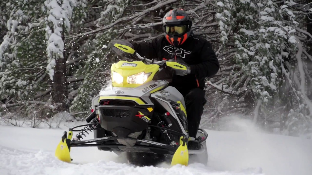STV 2018 - 2018 Ski-Doo MXZ 850 XRS